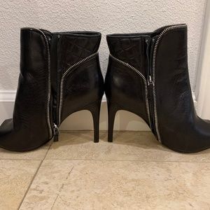 Halogen Heels